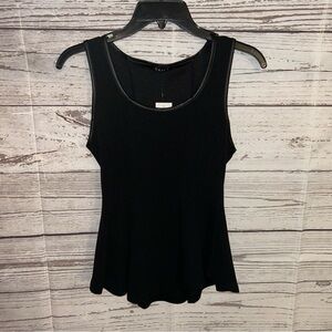 💙NWT Black Top